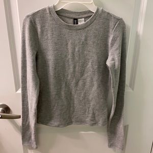 H&M Size XS Grey super soft long sleeve top. Never worn before.